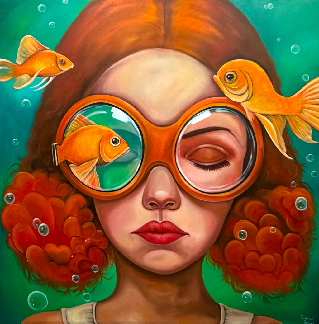 Women &fish001