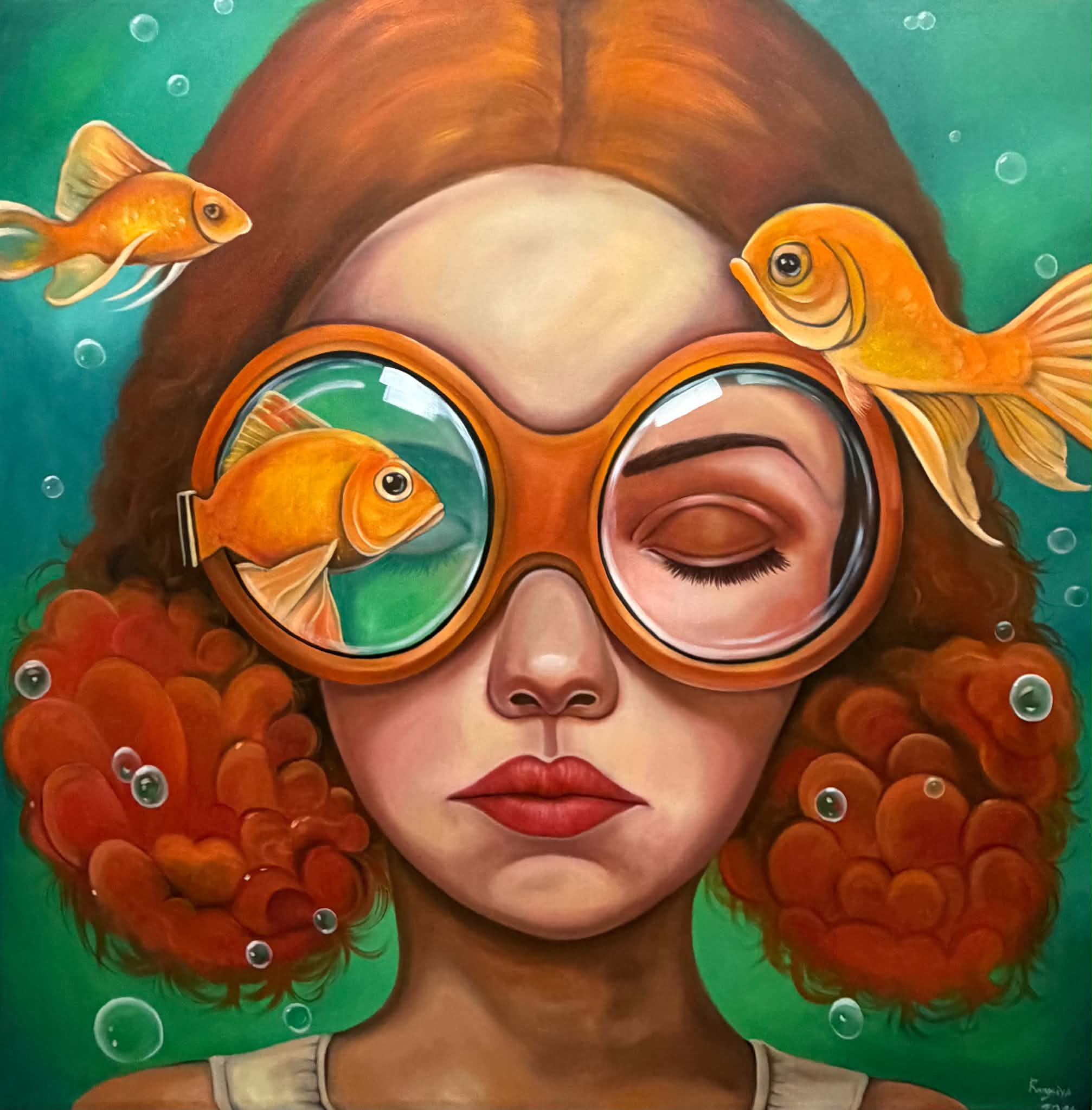 Women &fish001